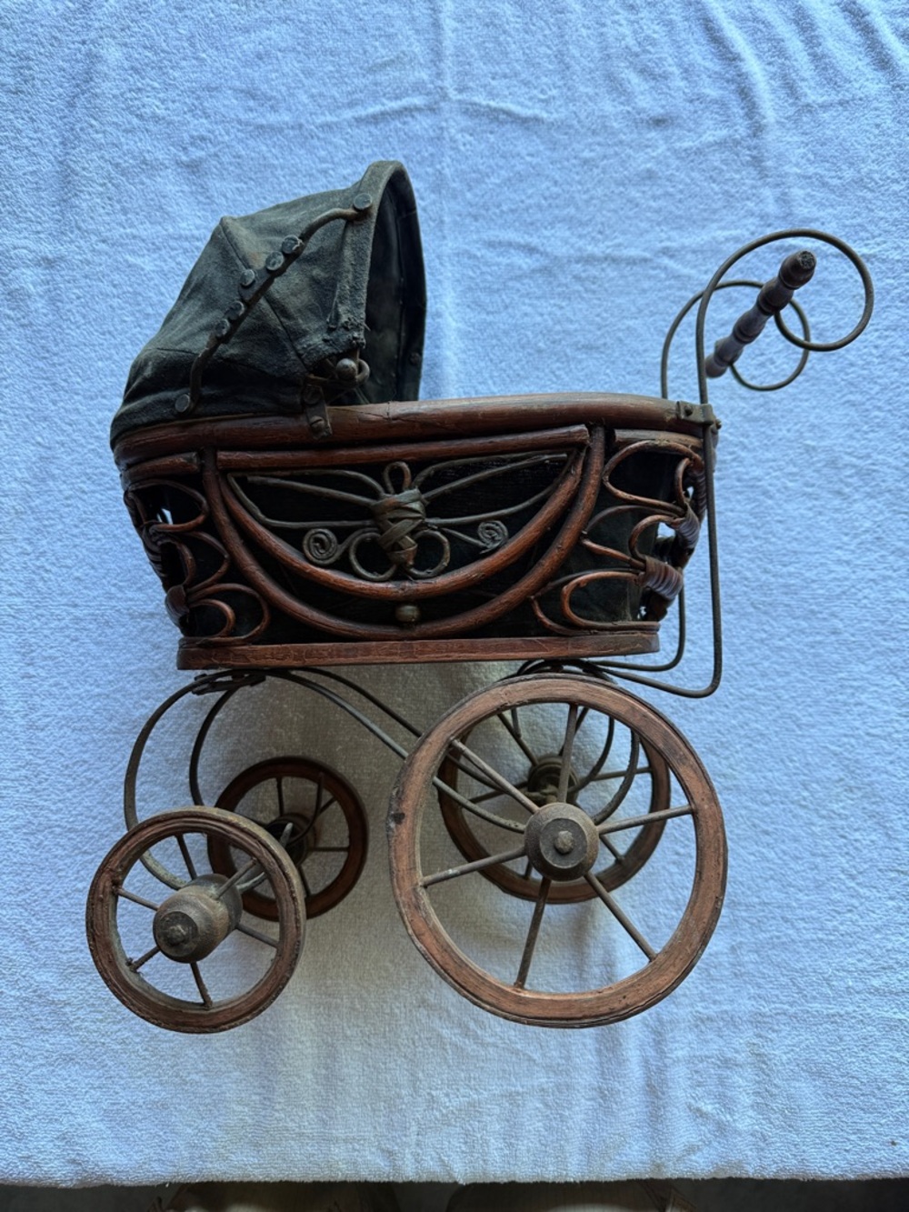 Source Unknown Brown Vintage-Style Decorative Baby Carriage